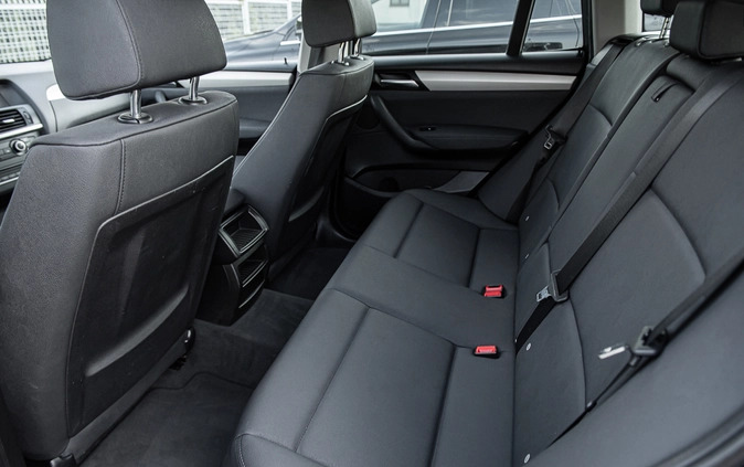 BMW X3 cena 49900 przebieg: 301645, rok produkcji 2013 z Pionki małe 232